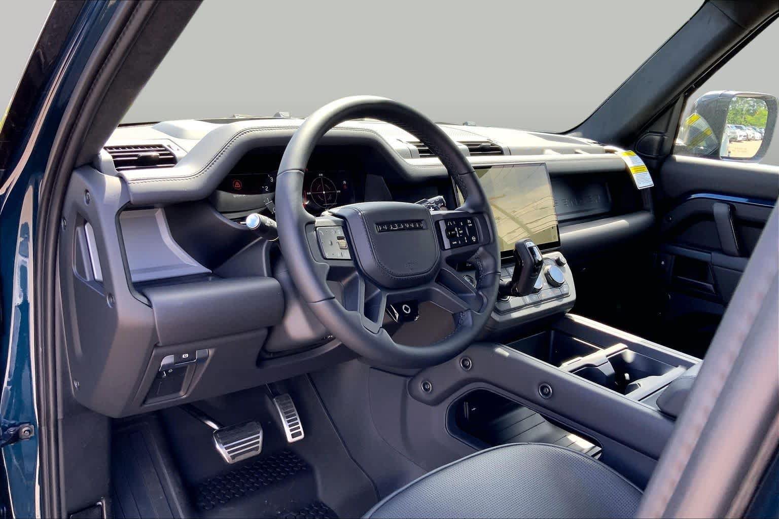 New 2026 Land Rover Defender 110 OCTA AWD/4WD image 8