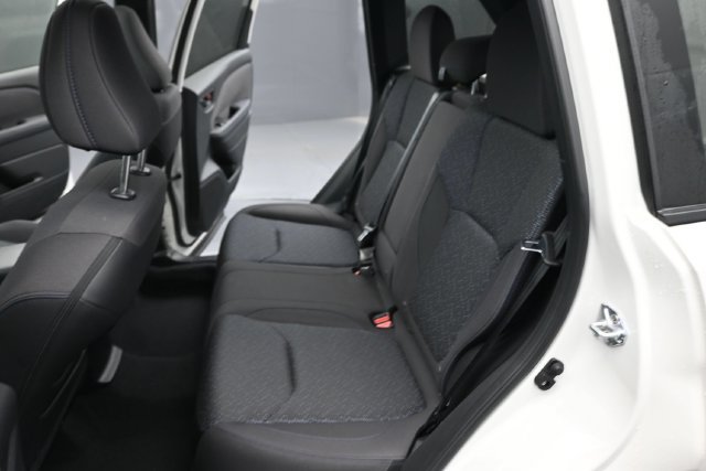 Used 2025 Subaru Forester Premium AWD/4WD image 14