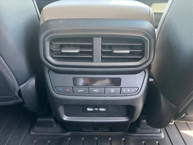 Used 2023 Honda Pilot EX-L image 15