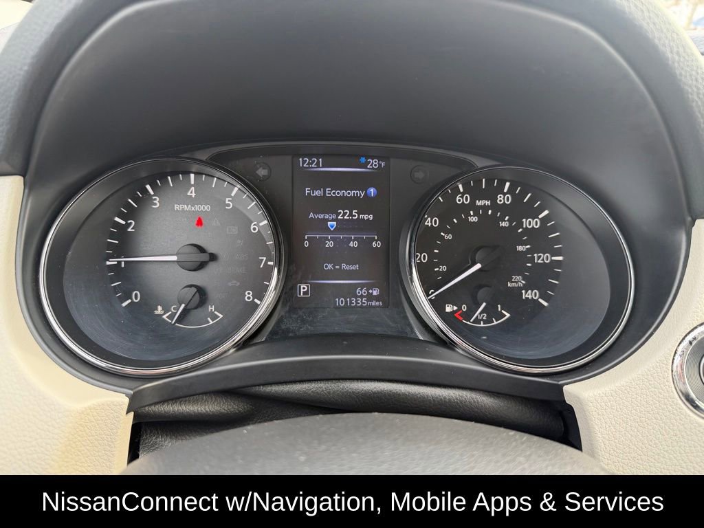 Used 2018 Nissan Rogue Sport SV w/ SV Technology Package image 17