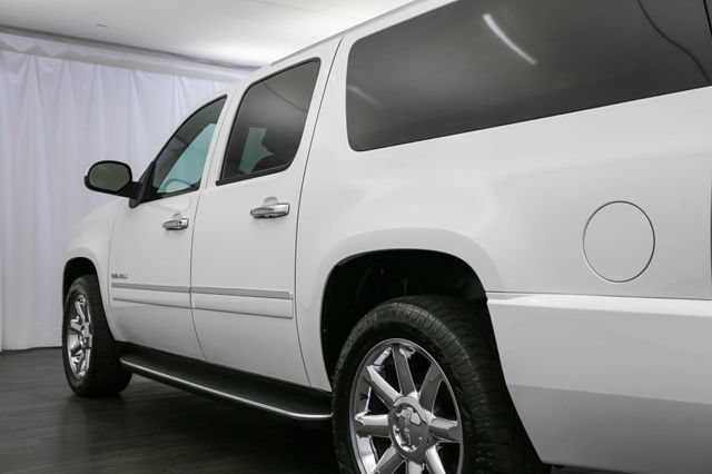 Used 2011 GMC Yukon XL Denali AWD/4WD image 34