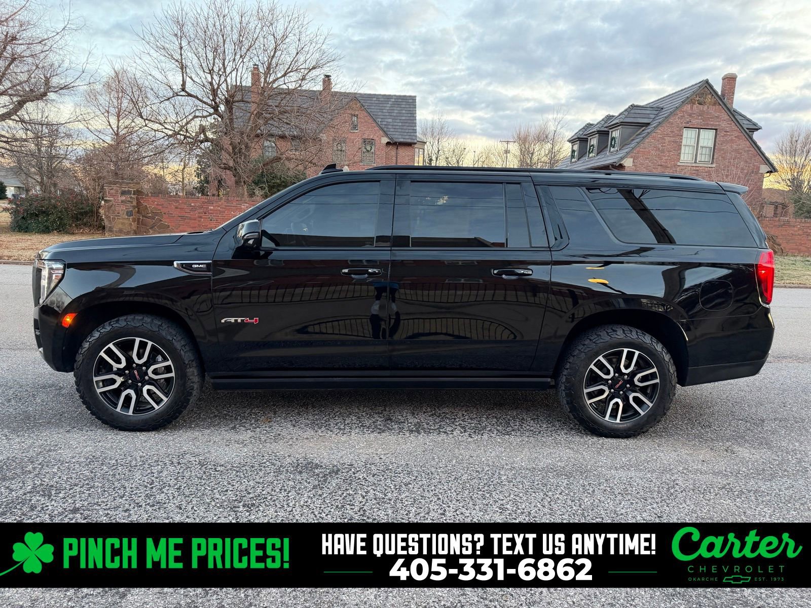 Used 2023 GMC Yukon XL AT4 w/ AT4 Premium Package image 9