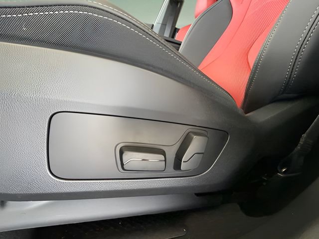 Used 2025 BMW X2 xDrive28i image 21