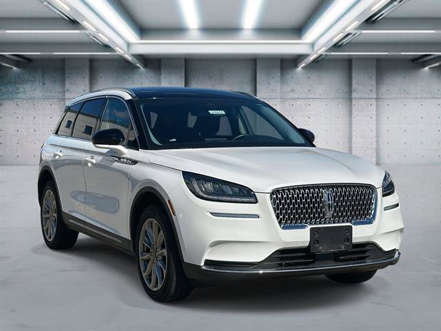 Certified 2022 Lincoln Corsair AWD w/ Premium Package image 2