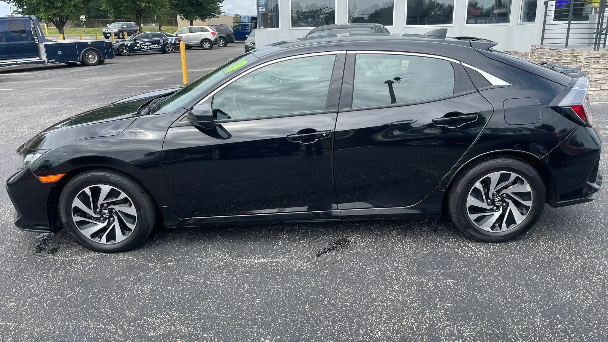 Used 2019 Honda Civic LX image 9