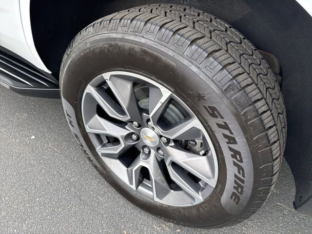 Used 2021 Chevrolet Tahoe LT w/ LT Signature Package image 36