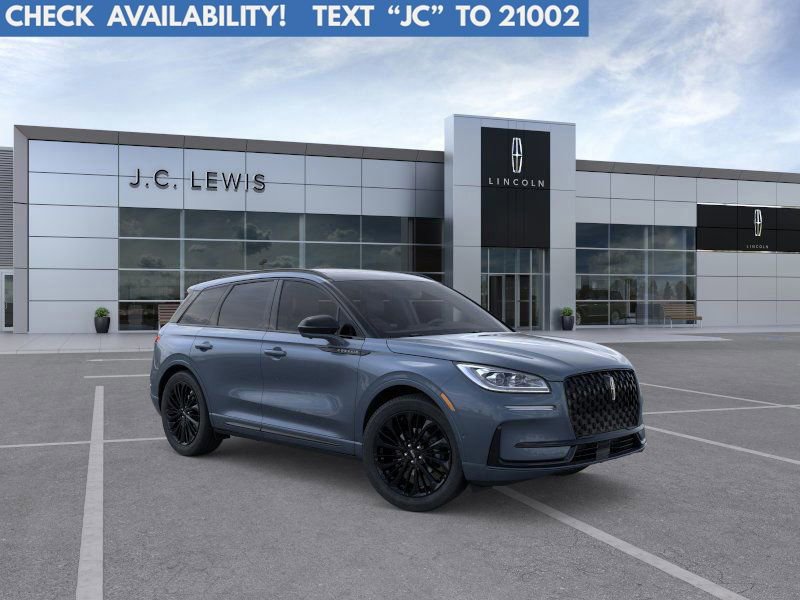 New 2025 Lincoln Corsair Reserve w/ Equipment Group 202A