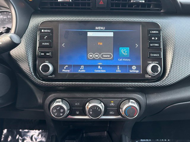 Used 2023 Nissan Kicks SV w/ Interior Electronics Package FWD image 31