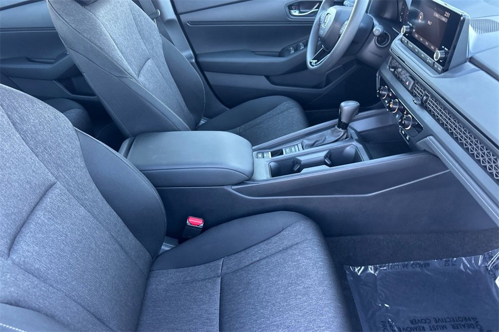 Certified 2025 Honda Accord LX image 16