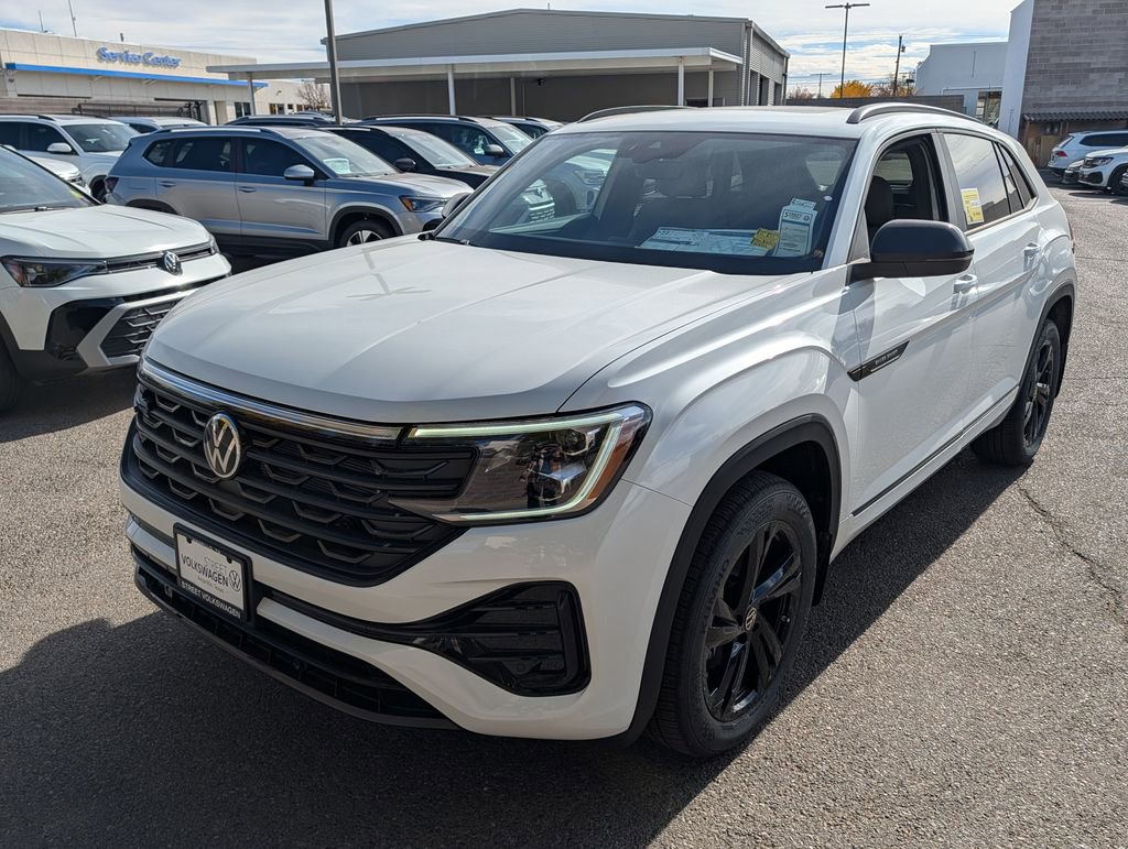 New 2026 Volkswagen Atlas Cross Sport SEL R-Line image 8