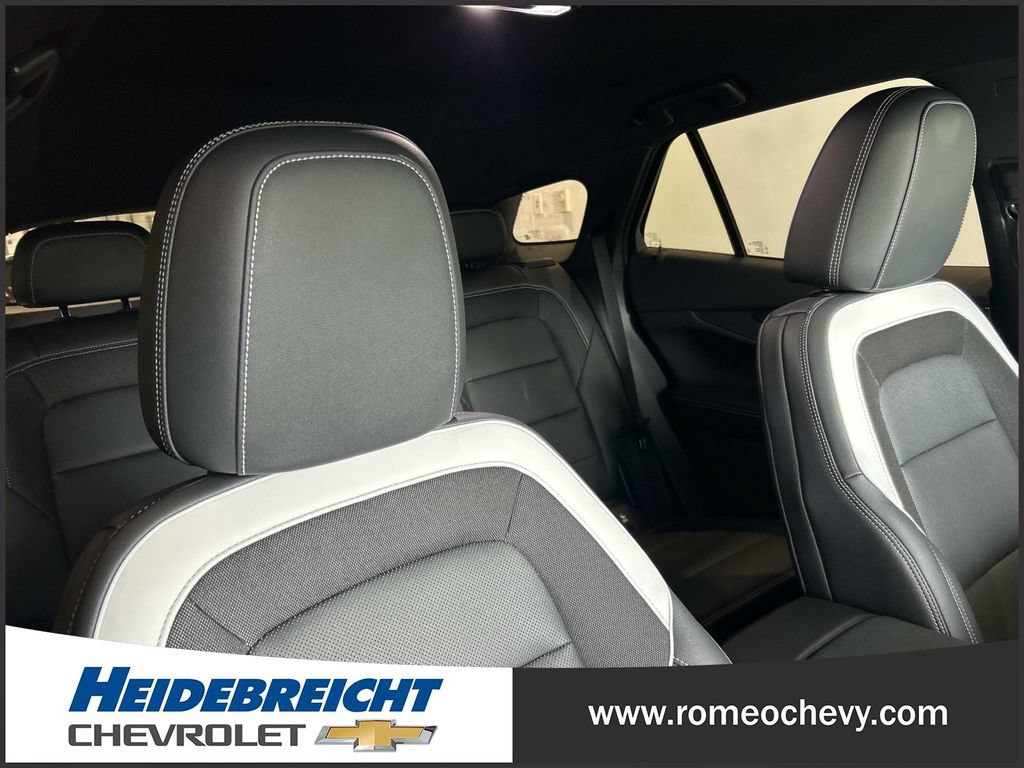 Used 2024 Chevrolet Blazer EV LT AWD/4WD image 35