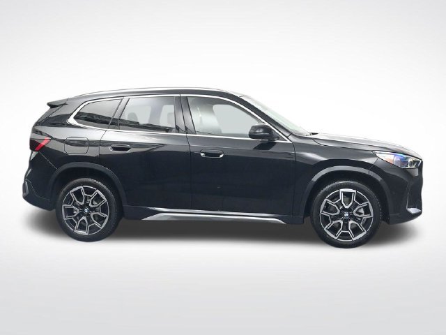 New 2027 BMW X1 xDrive28i w/ Convenience Package AWD/4WD image 3