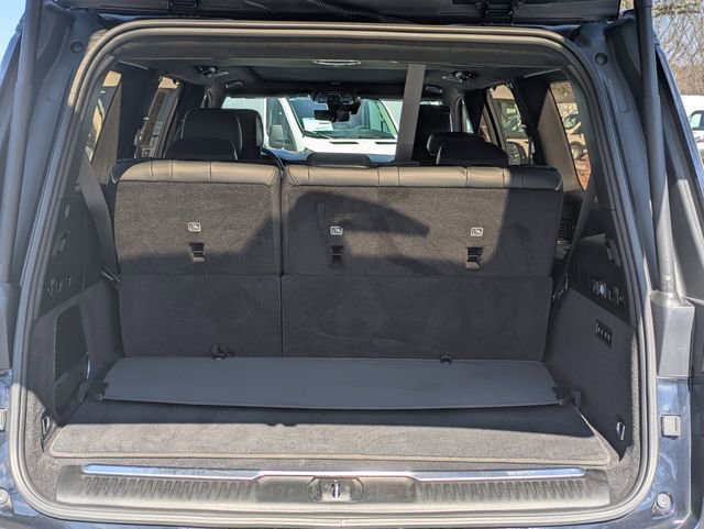 Used 2023 Jeep Grand Wagoneer Series III w/ Rear Seat Video Group 1 image 11