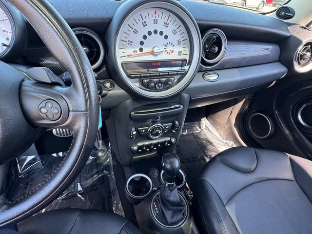 Used 2011 MINI Cooper S FWD image 16