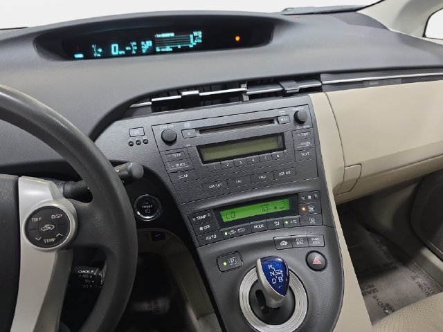 Used 2010 Toyota Prius Two FWD image 20