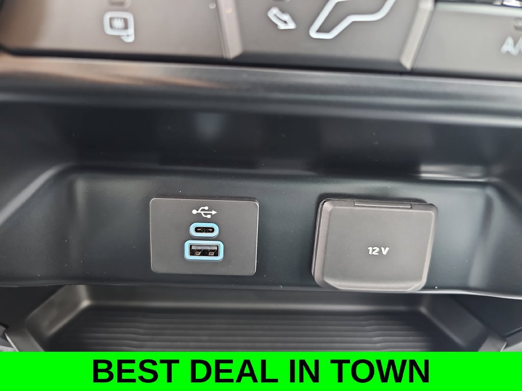 New 2026 Ford F250 XL w/ XL Chrome Package AWD/4WD image 24