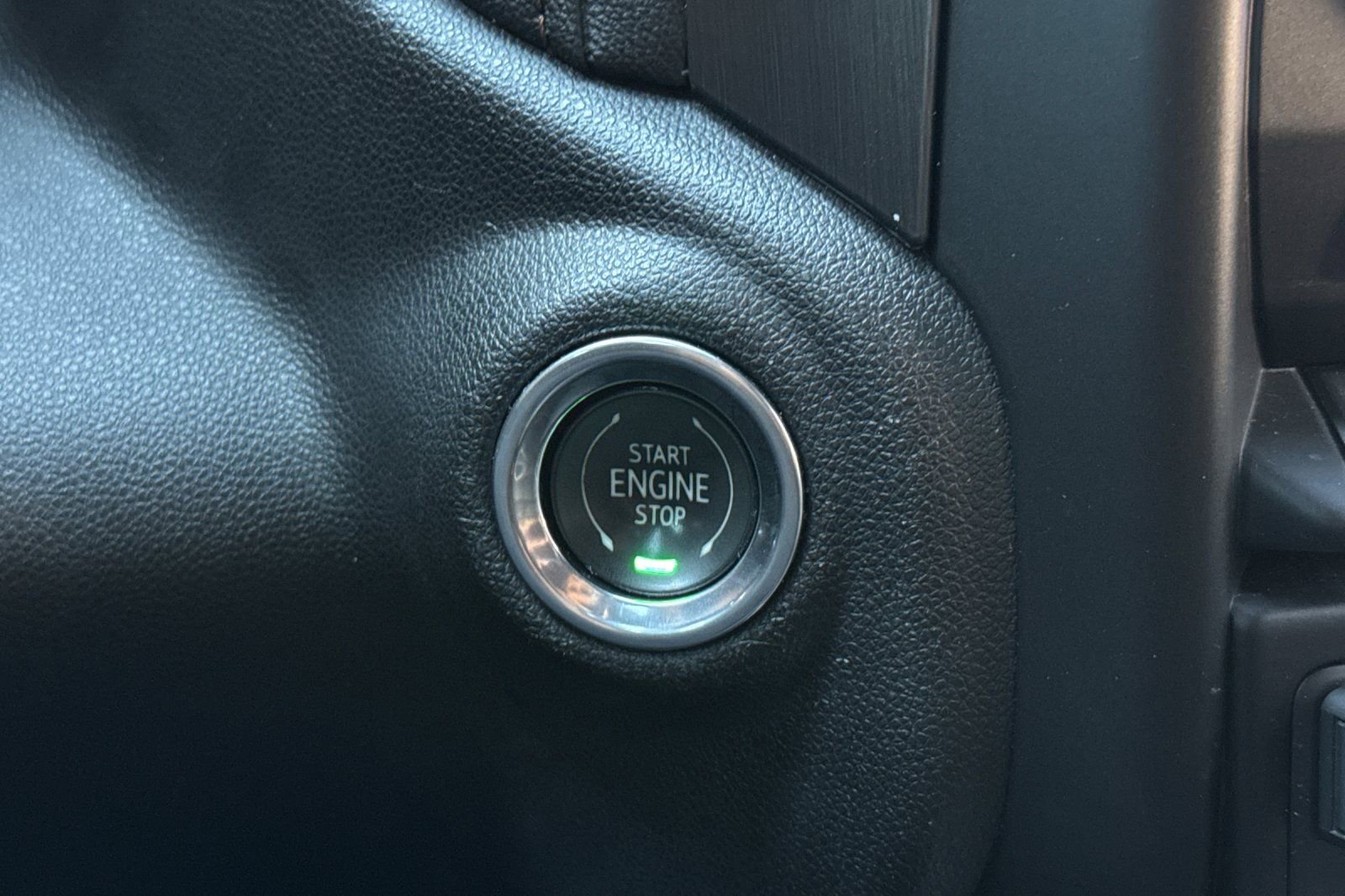 Used 2020 GMC Sierra 1500 AT4 w/ AT4 Premium Package image 22