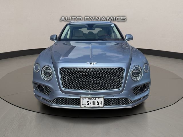 Used 2019 Bentley Bentayga image 2