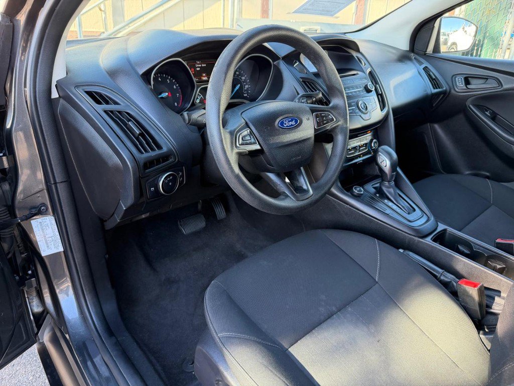 Used 2015 Ford Focus S image 15