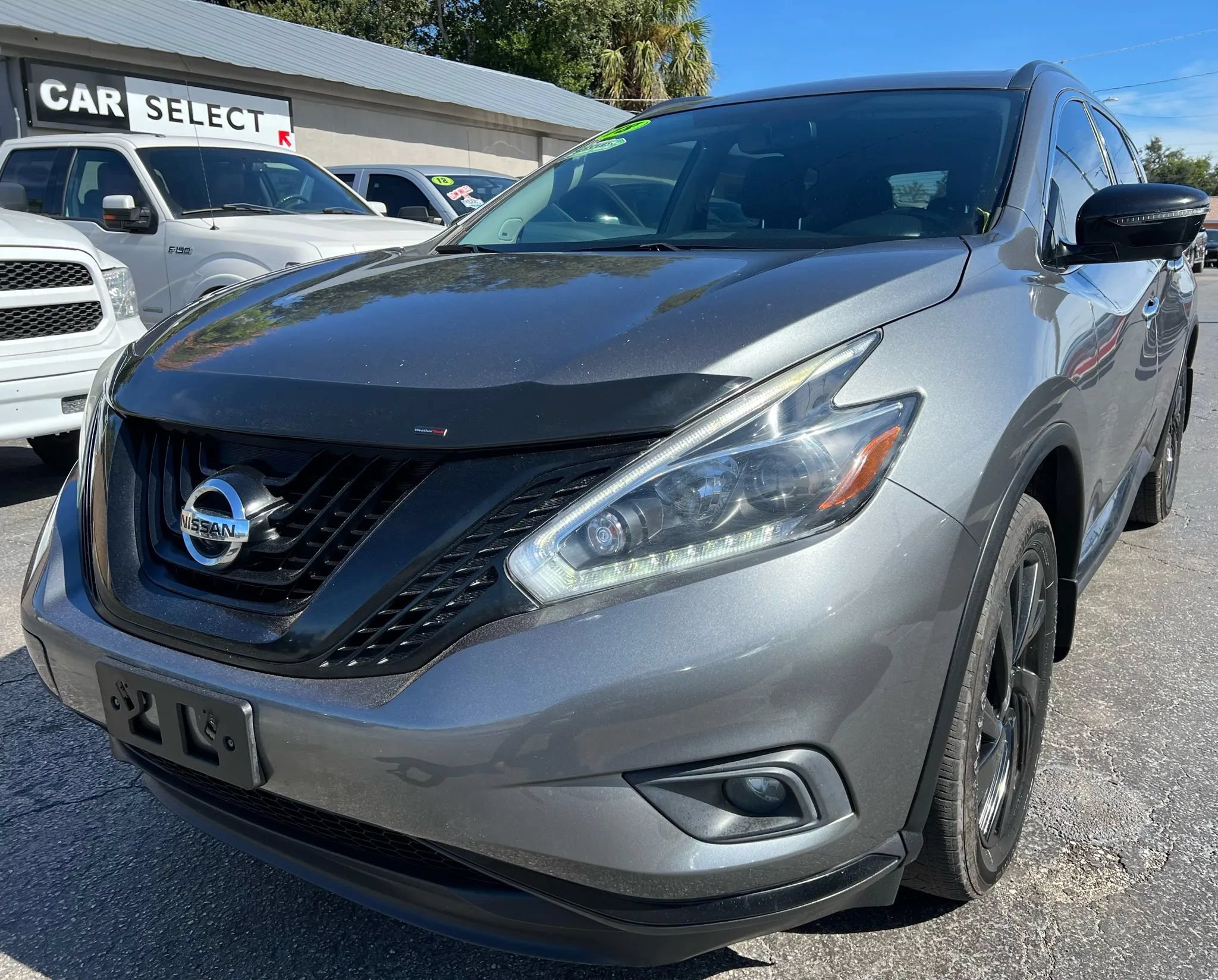 Used 2018 Nissan Murano SL w/ Midnight Edition Package FWD image 2