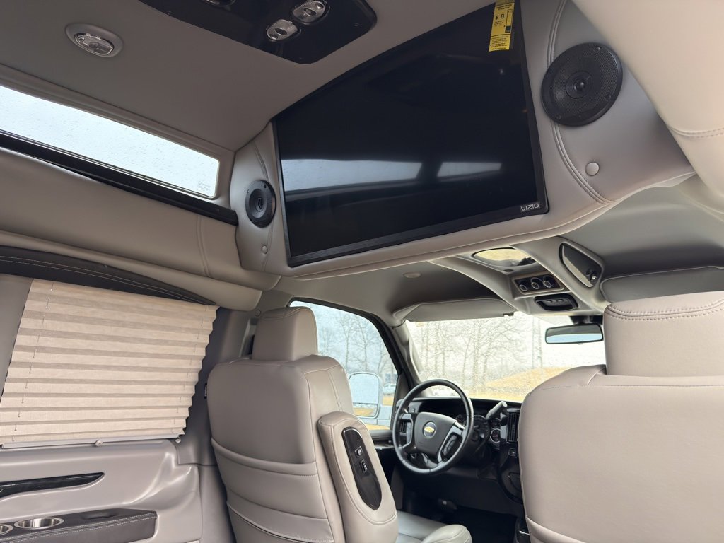 Used 2021 Chevrolet Express 2500 LS w/ Enhanced Convenience Package image 61