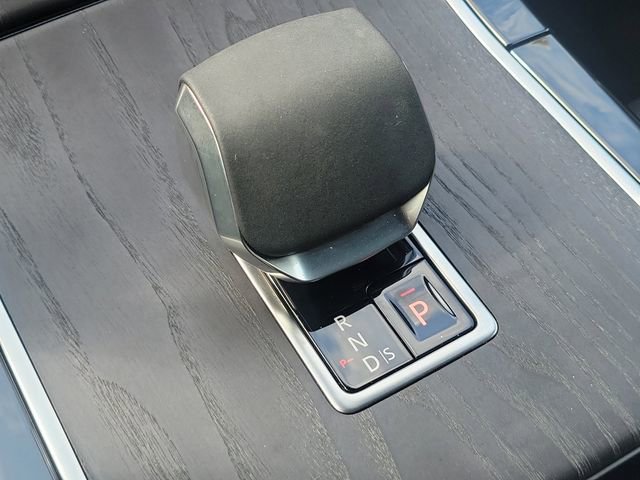 Used 2025 Land Rover Range Rover Evoque S AWD/4WD image 29