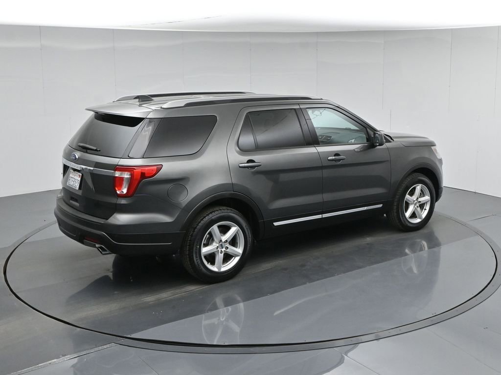 Certified 2018 Ford Explorer XLT image 43