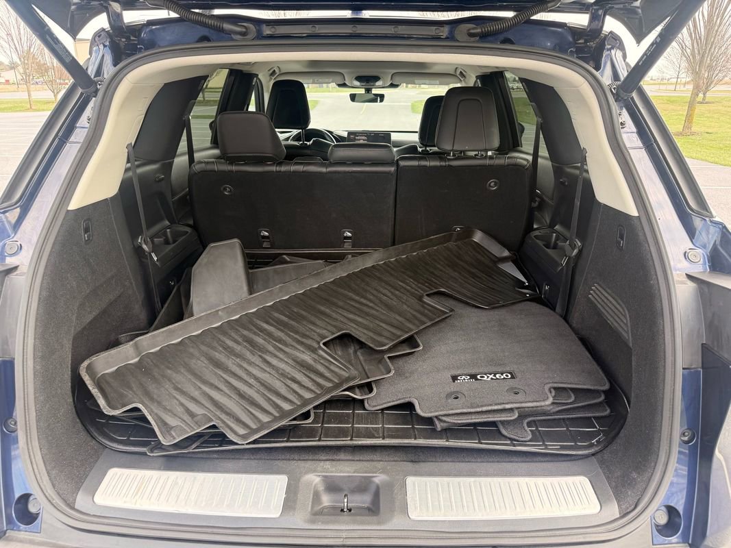 Used 2023 INFINITI QX60 Luxe image 10