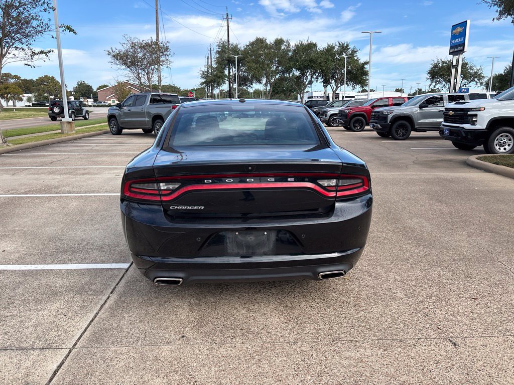 Used 2022 Dodge Charger SXT RWD image 6