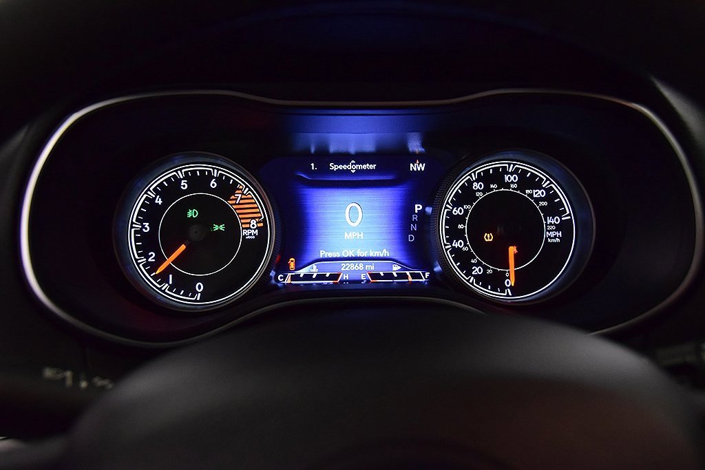 Used 2022 Jeep Cherokee Limited w/ Elite Package image 16