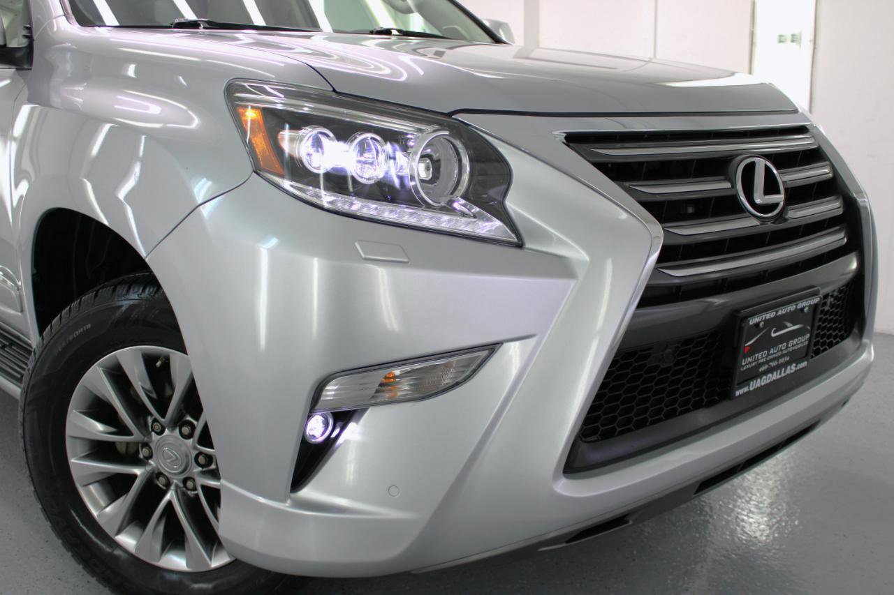 Used 2018 Lexus GX 460 Luxury w/ Preferred Accessory Package image 21