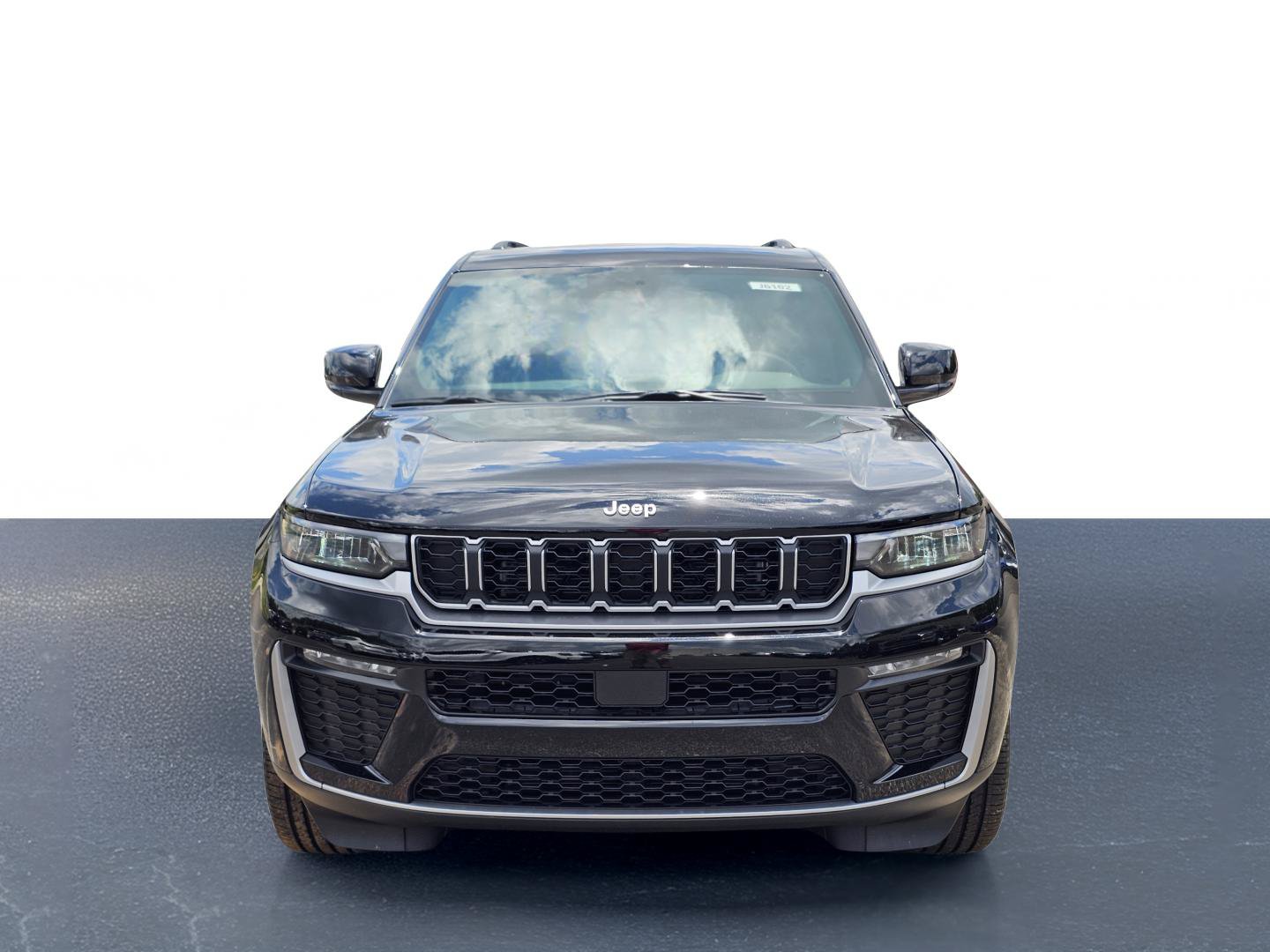 New 2026 Jeep Grand Cherokee Limited RWD image 2