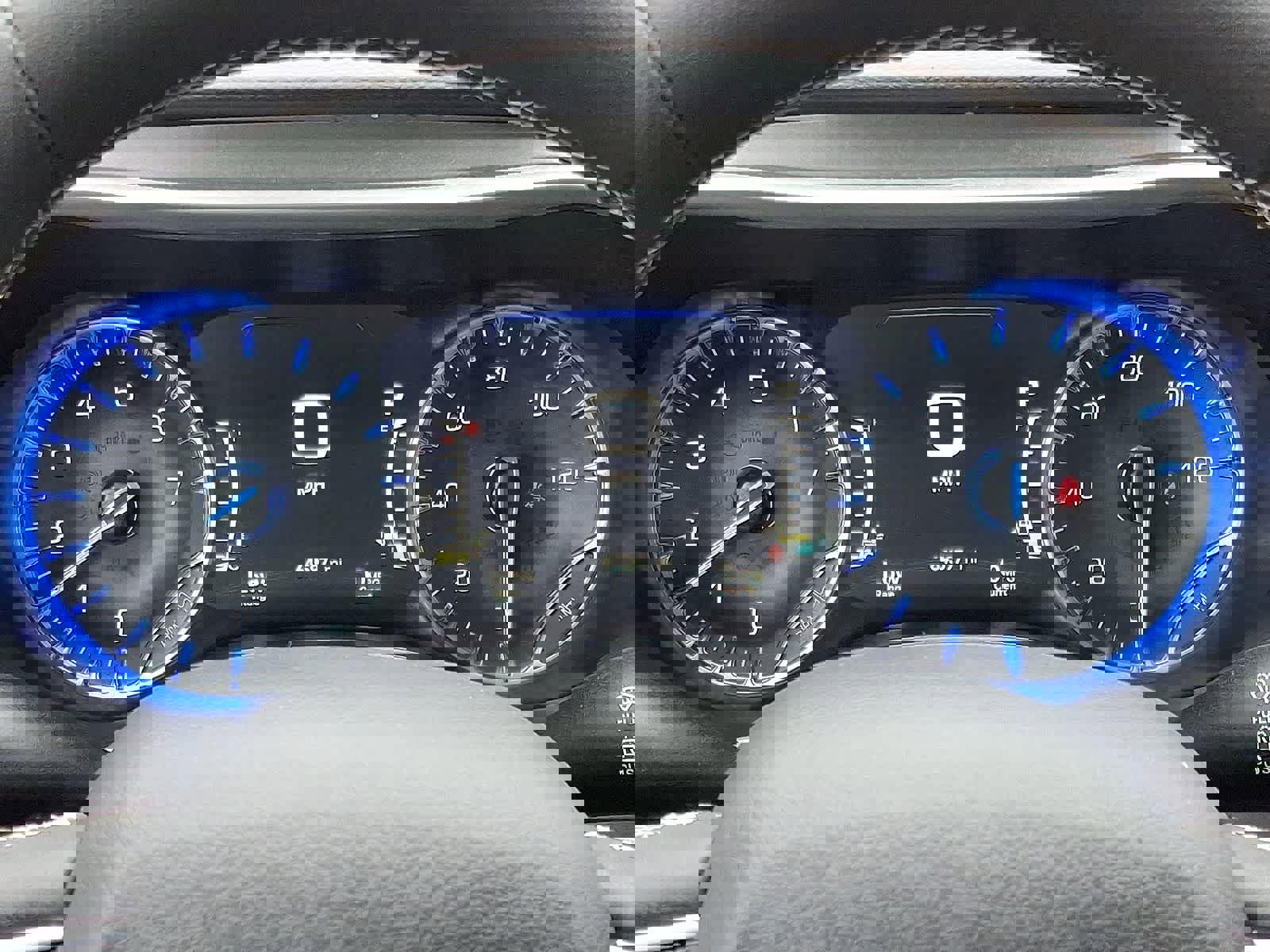 Used 2023 Chrysler Pacifica Touring-L image 14