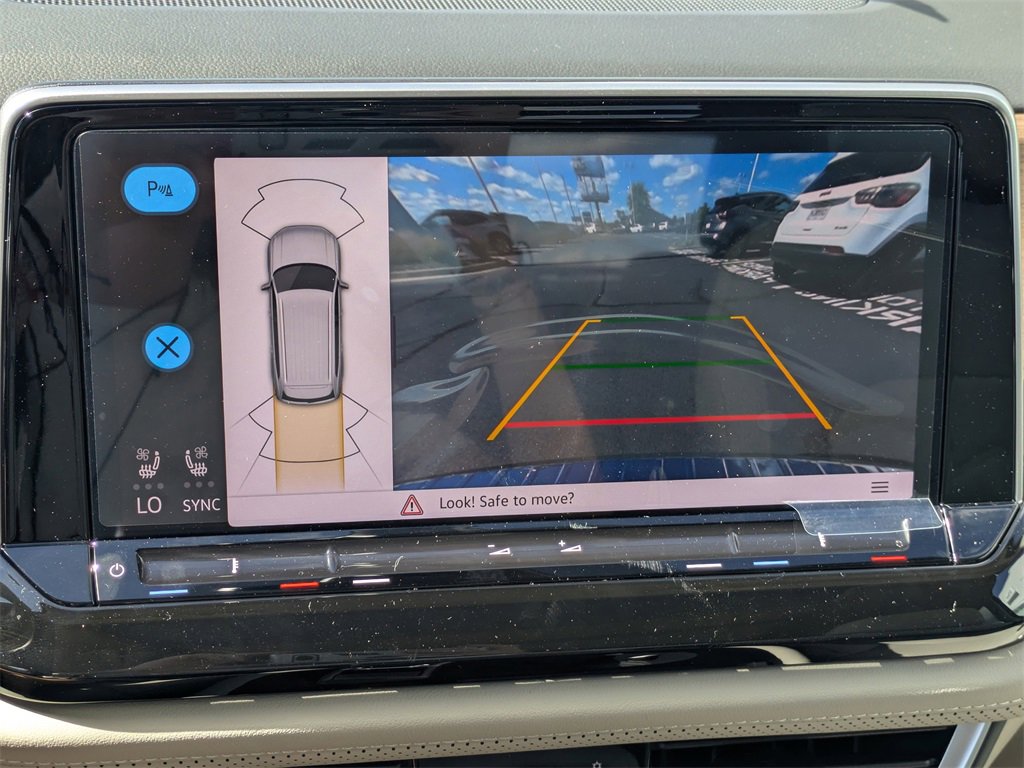 New 2026 Volkswagen Atlas SE image 25