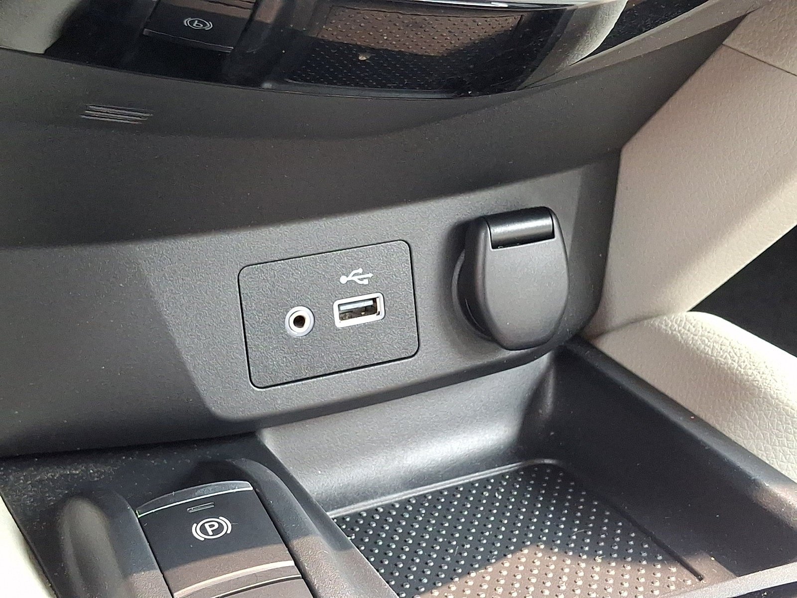 Certified 2022 Nissan Rogue Sport SL AWD/4WD image 24