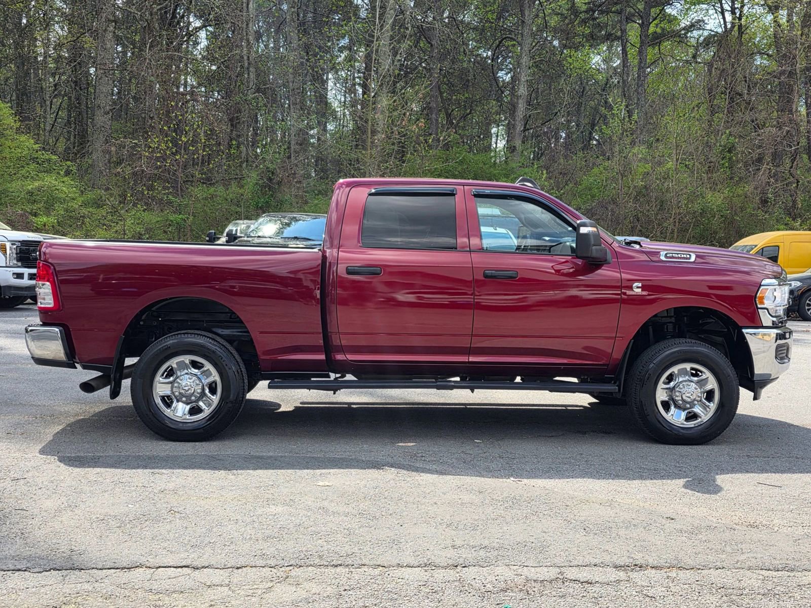 Used 2023 RAM 2500 Tradesman w/ Chrome Appearance Group image 7