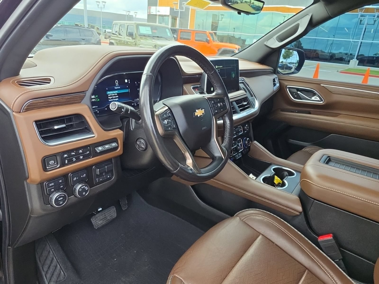 Used 2022 Chevrolet Suburban High Country w/ Max Trailering Package AWD/4WD image 10