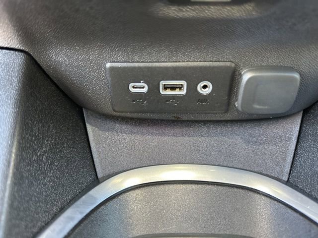 Used 2021 Chevrolet Malibu RS image 19