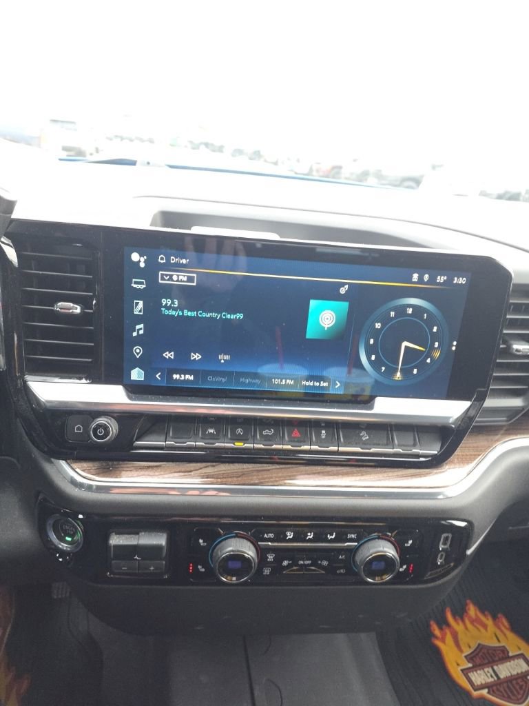 Used 2023 Chevrolet Silverado 1500 RST image 15