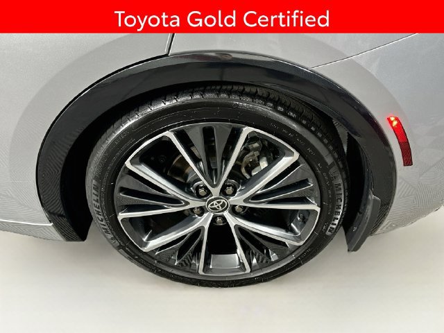 Certified 2025 Toyota Prius XLE AWD/4WD image 33