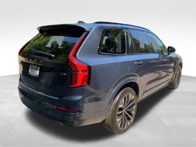 New 2026 Volvo XC90 T8 Ultra w/ Protection Package Premier AWD/4WD image 7