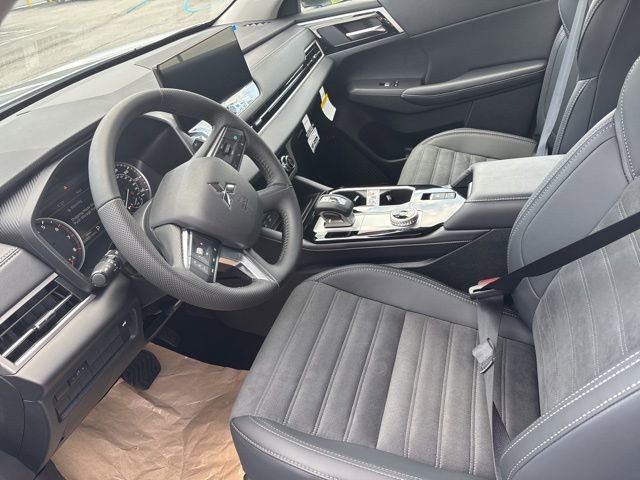 New 2025 Mitsubishi Outlander SE AWD/4WD image 12