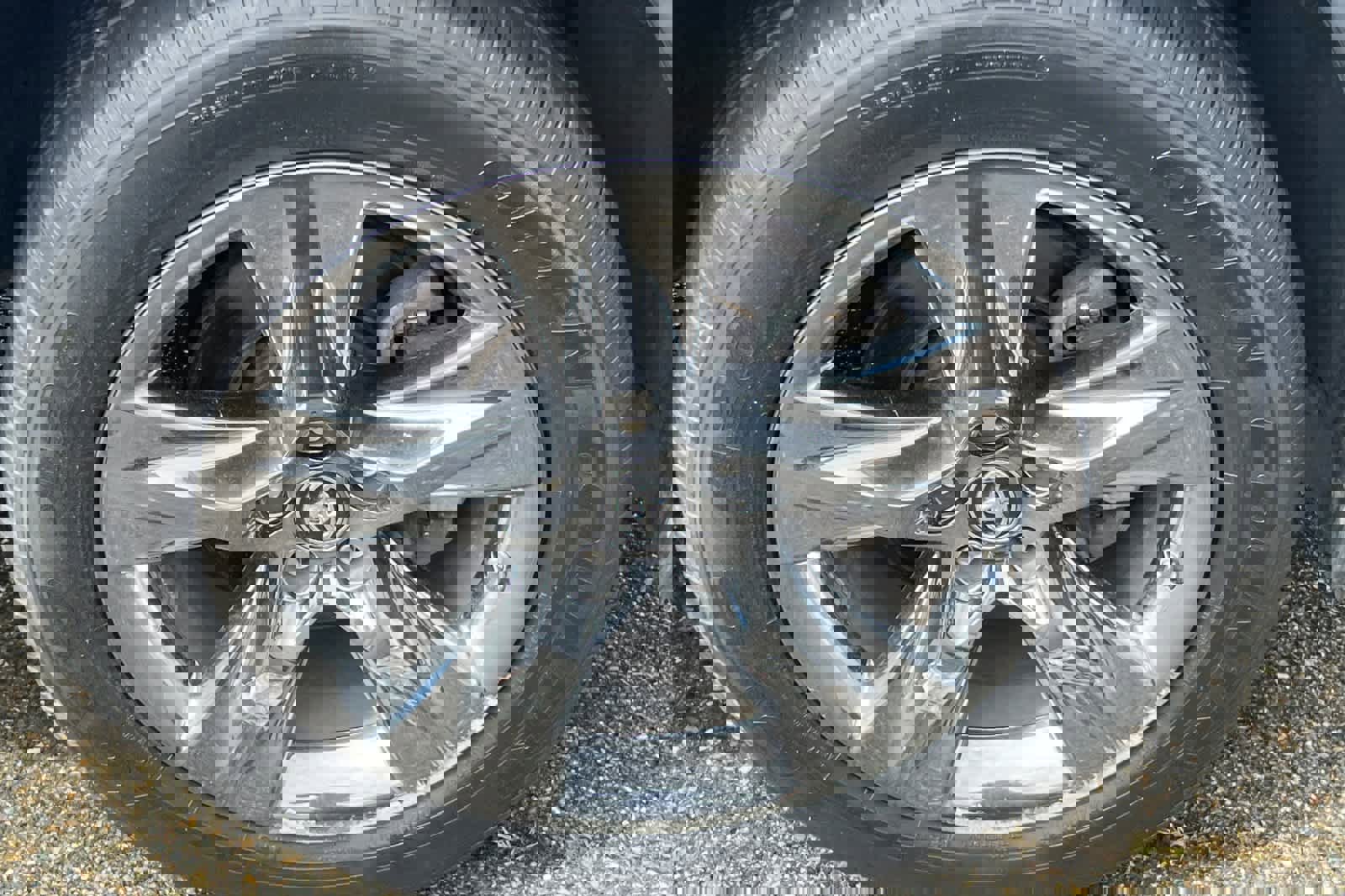 Used 2019 Toyota Highlander Limited Platinum image 15