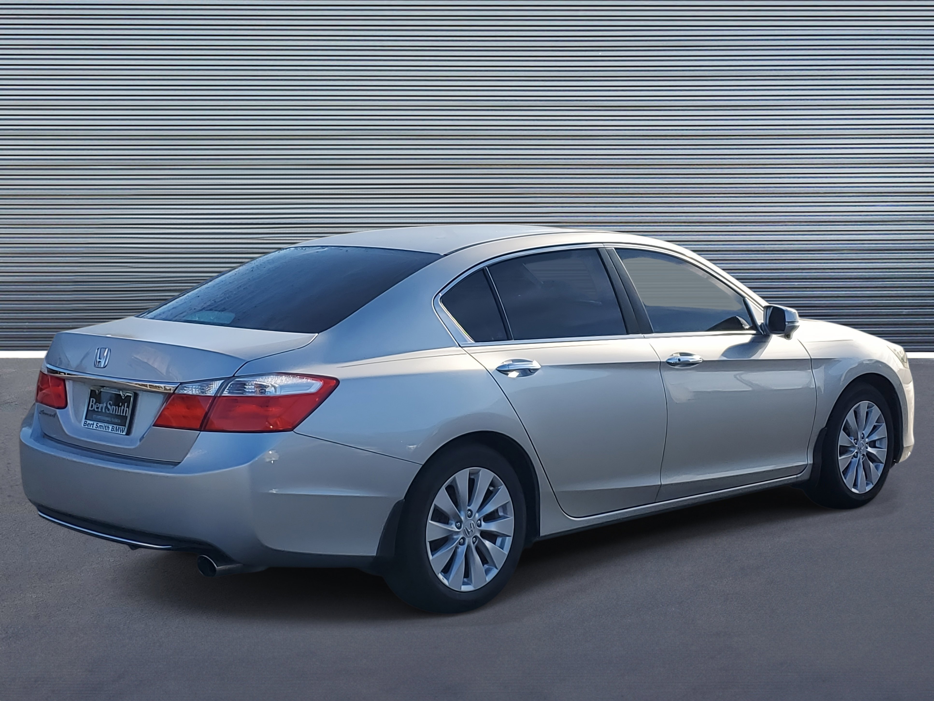 Used 2014 Honda Accord EX image 3