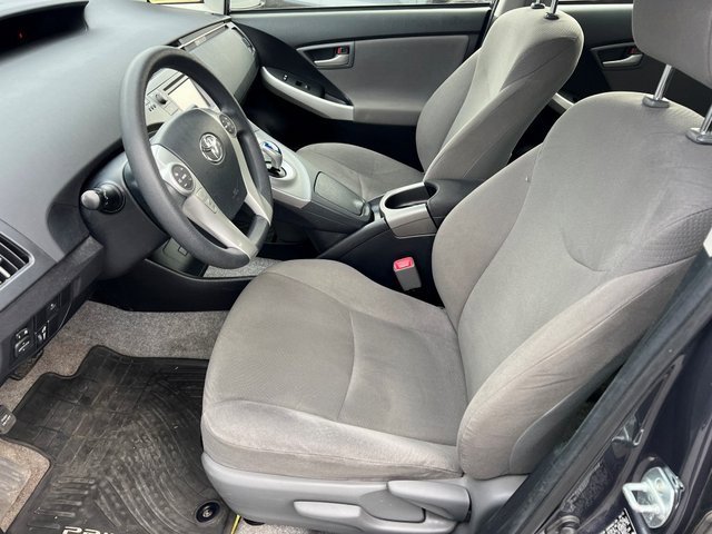 Used 2013 Toyota Prius Three image 23
