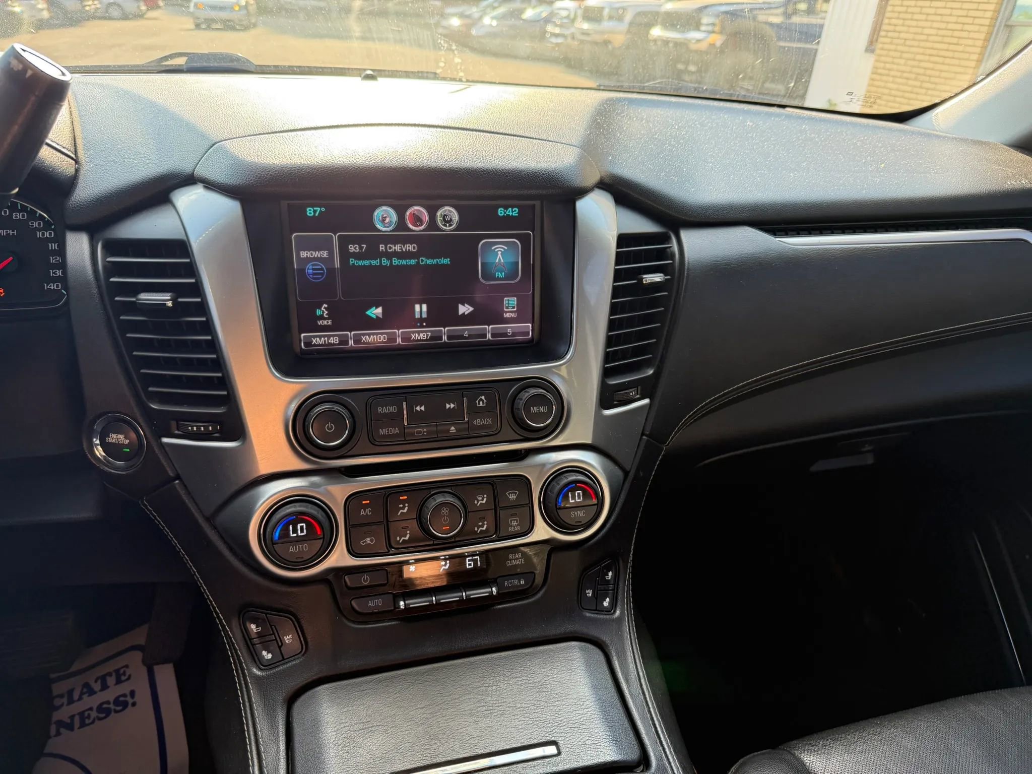 Used 2015 Chevrolet Tahoe LTZ AWD/4WD image 10