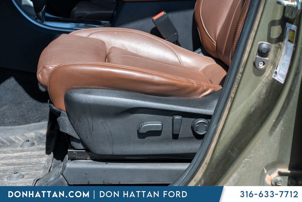Used 2022 Subaru Ascent Touring AWD/4WD image 22