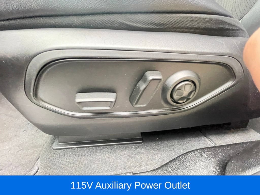 Used 2025 Jeep Grand Cherokee L Altitude AWD/4WD image 20