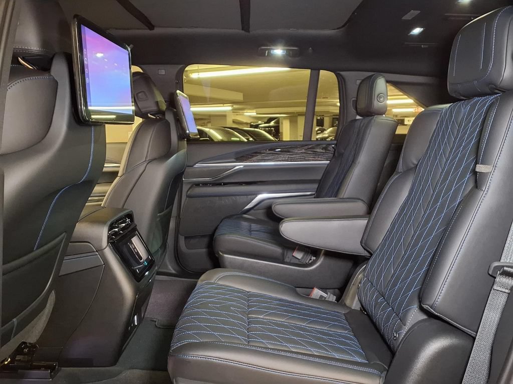 New 2026 Cadillac Escalade IQ Sport 1 AWD/4WD image 12