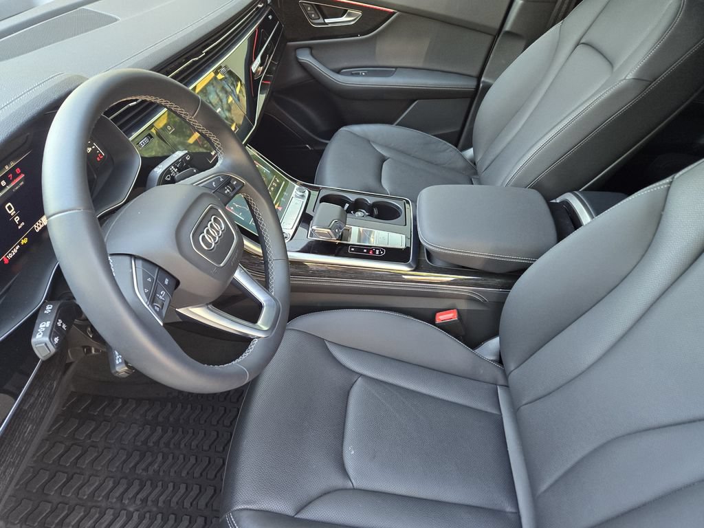 Used 2026 Audi Q8 Premium Plus w/ Premium Plus Package AWD/4WD image 17